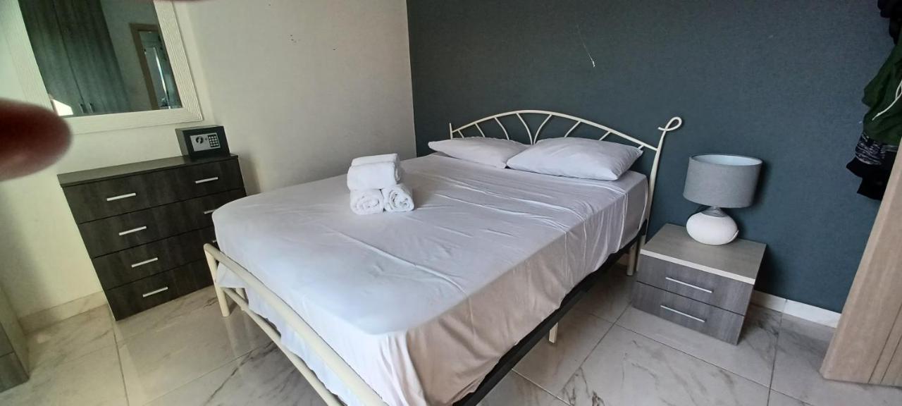 The View Penthouse Apartment Cospicua ภายนอก รูปภาพ